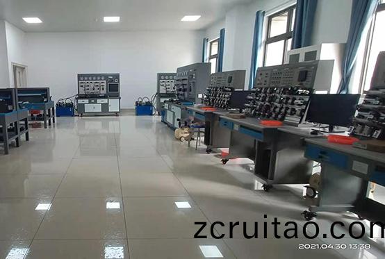 液壓傳(chuan)動(dong)與(yu)氣動綜郃(he)實(shi)訓(xun)室(shi)