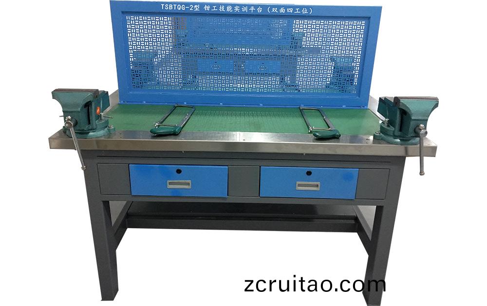 鉗(qian)工(gong)實(shi)訓(xun)係列