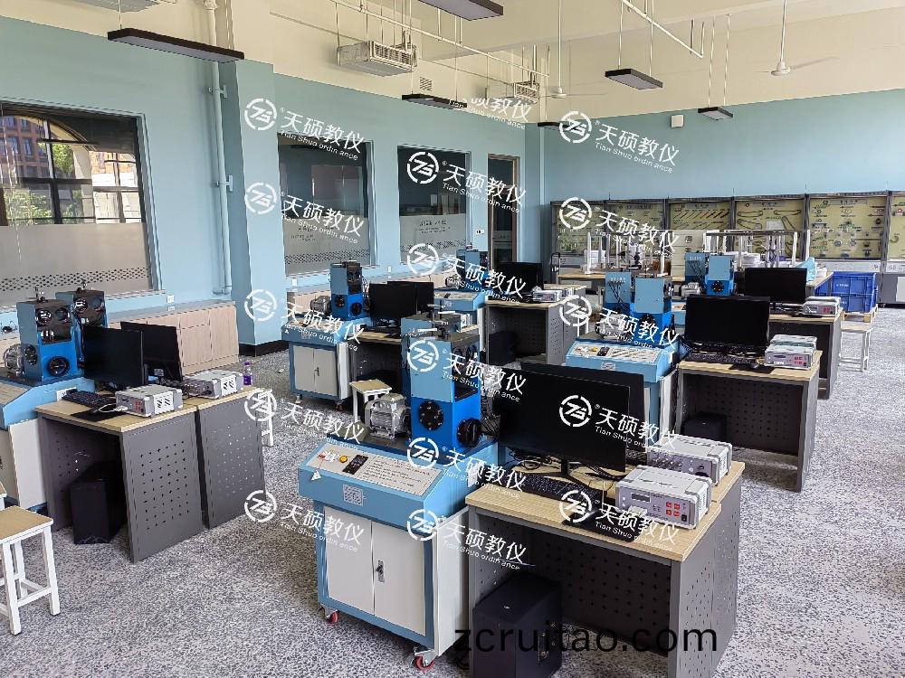 中(zhong)原科(ke)技學(xue)院(yuan)新校(xiao)區(qu)理工學(xue)部(bu)實驗室