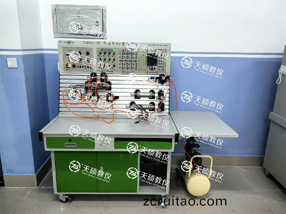 工業氣(qi)動實(shi)訓(xun)室(shi)順利安(an)裝(zhuang)、調試(shi)、培(pei)訓(xun)、驗收通(tong)過！